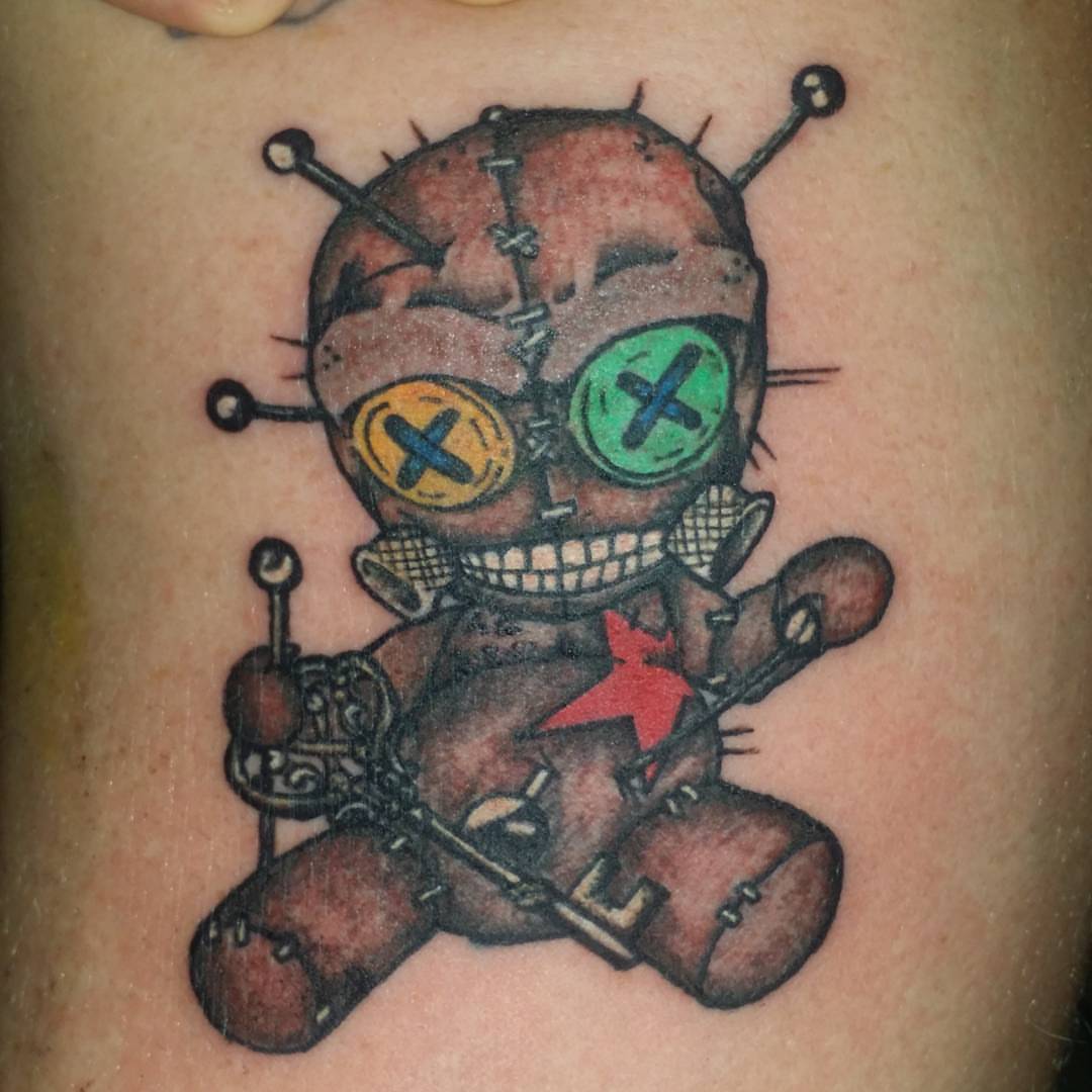 Tattoo by @a_a_ron_tattoos — american_traditional