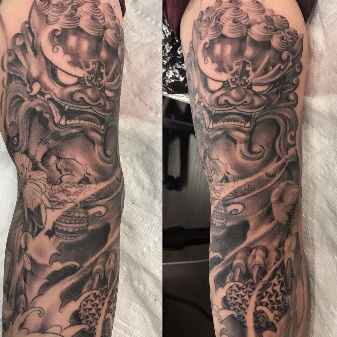 Lion mask japanese irezumi tattoo on the forearm by Rocky Nguyen DFW Dallas Japanese