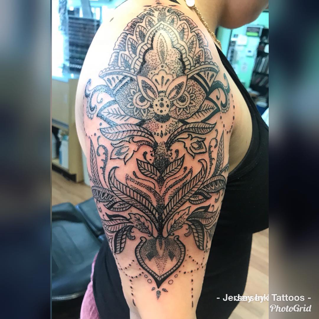 Tattoo by @oscartattoo — dotwork, ornamental