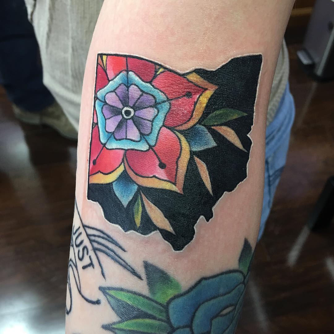 Tattoo by @tattoosbydustinb — american_traditional, geometric