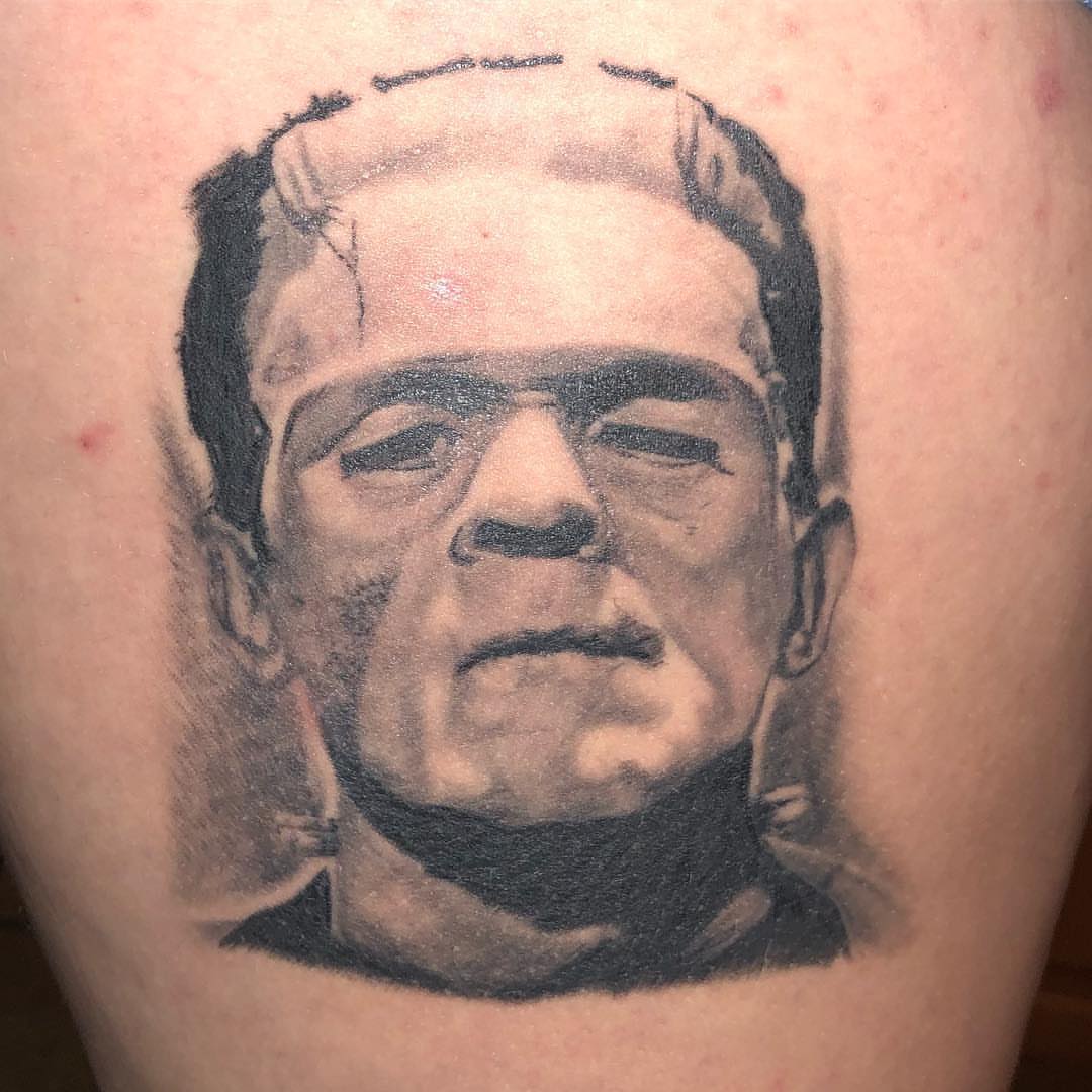 Tattoo by @ostattoo — realism