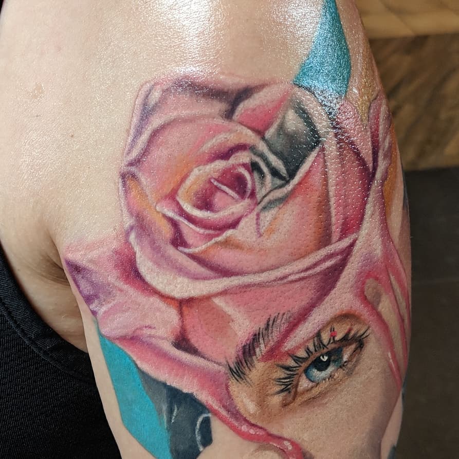 Tattoo by @solasjansentattoo — realism, watercolor