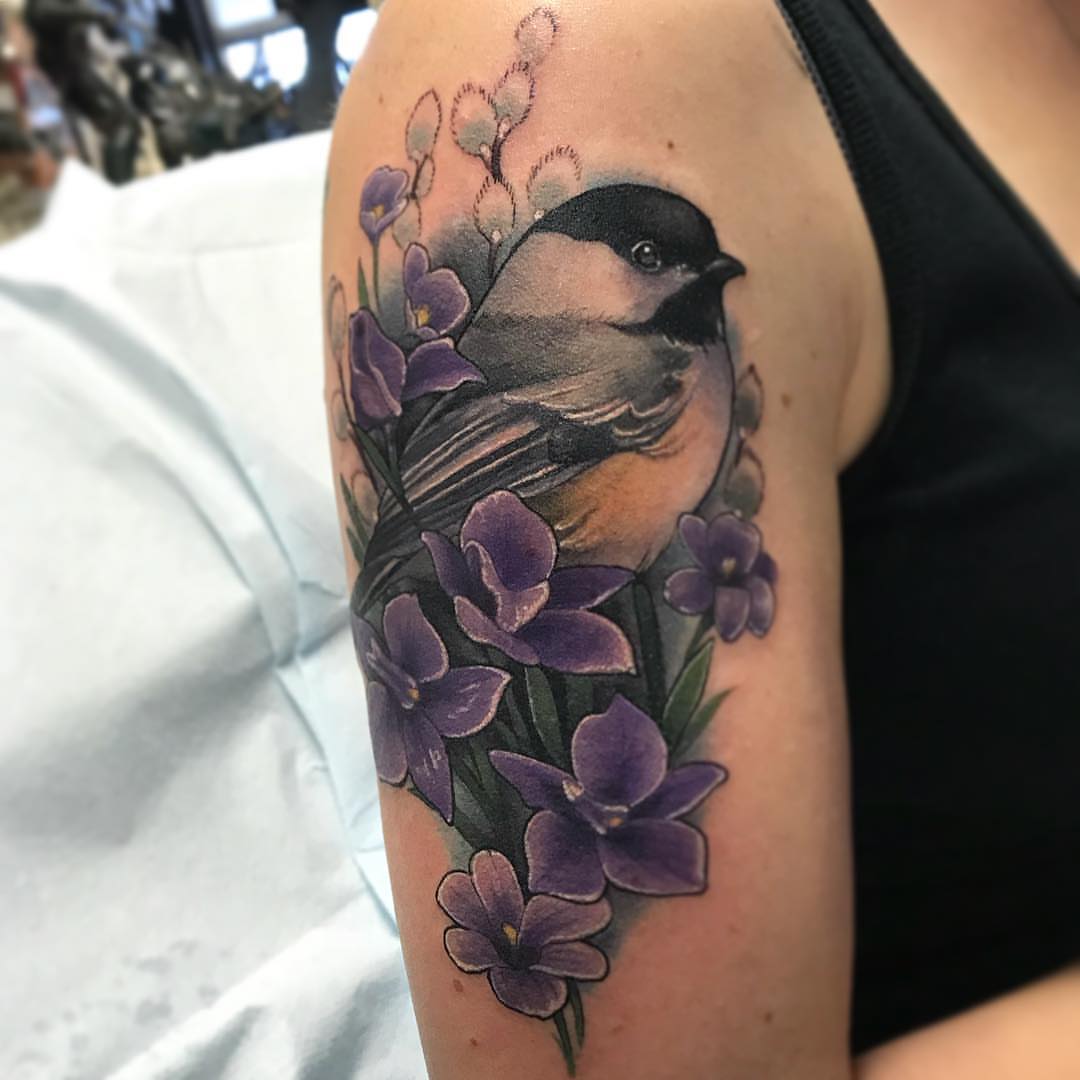 Tattoo by @missautumndancer — realism