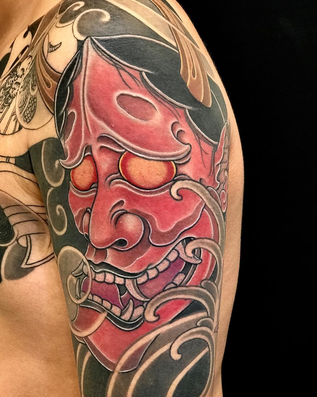 Demon mask japanese irezumi tattoo on the forearm by 重君