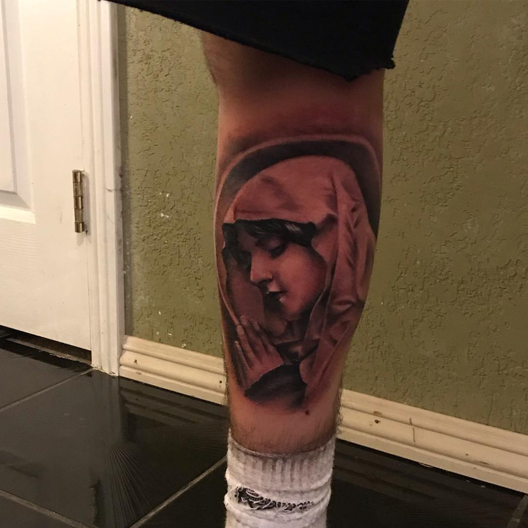 Woman realism tattoo on the forearm by Jayjay🦅