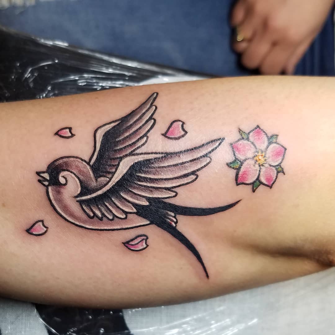 Tattoo by @jonnyriostattoo — american_traditional