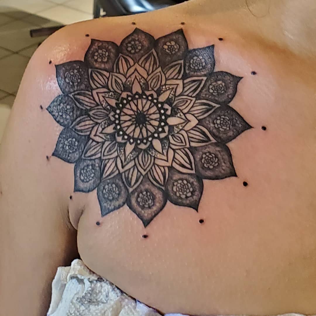 Tattoo by @jonnyriostattoo — dotwork, geometric