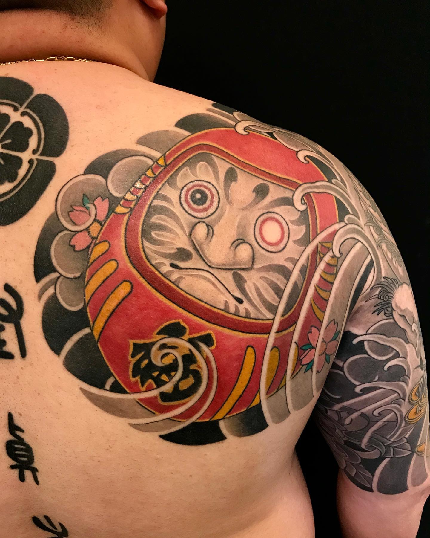 Daruma doll japanese irezumi tattoo on the back by 重君