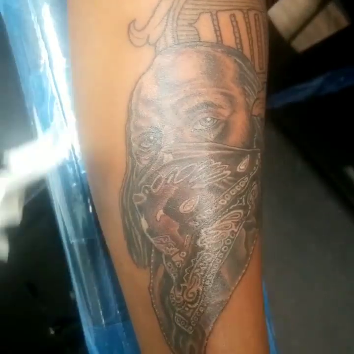 Man with bandana realism tattoo by André Brazil