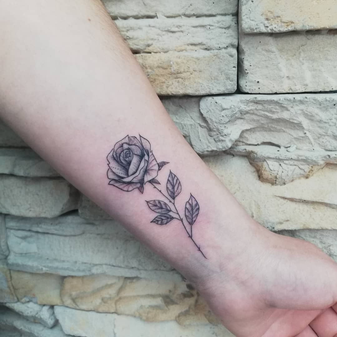 Tattoo by @diegoaravenatatuajes — black_and_grey