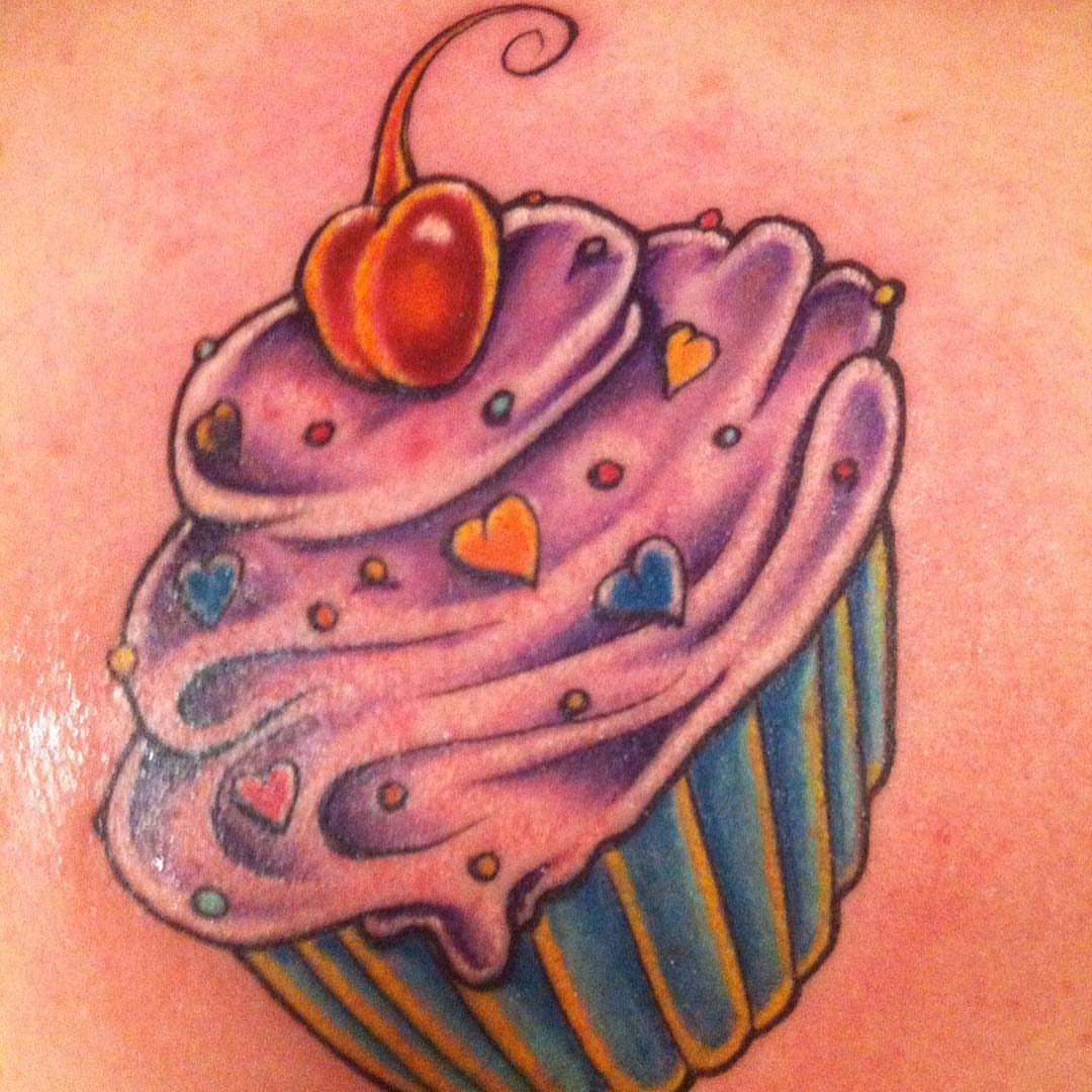 Cupcake new school tattoo by KJ