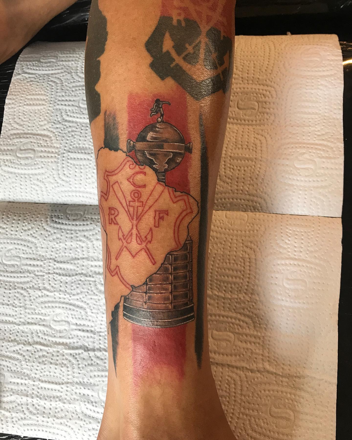 Trophy and shield black and grey tattoo on the forearm by PrimaTa’ttoo_021