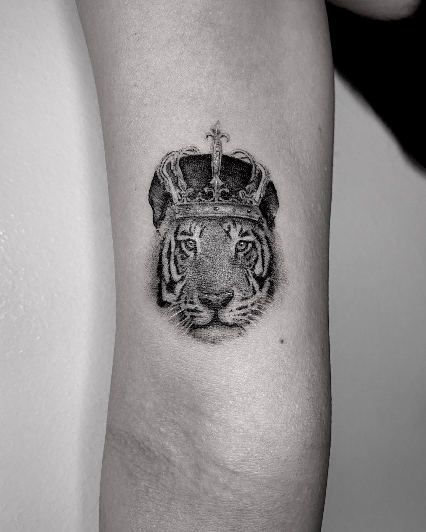 Tattoo by @digo_tattooer — realism, black_and_grey