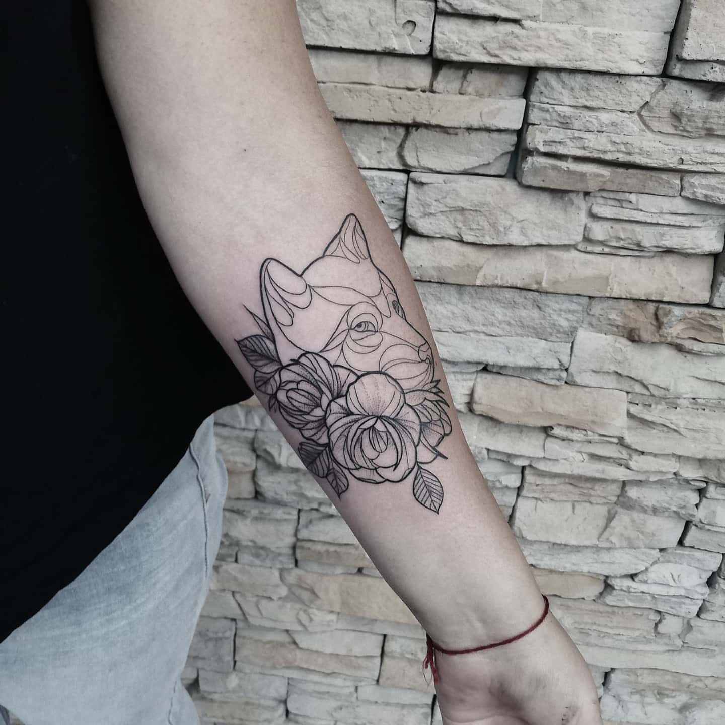 Tattoo by @diegoaravenatatuajes — black_and_grey