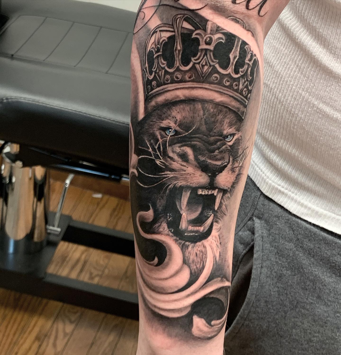 Tattoo by @isaacroque_ — black_and_grey, realism