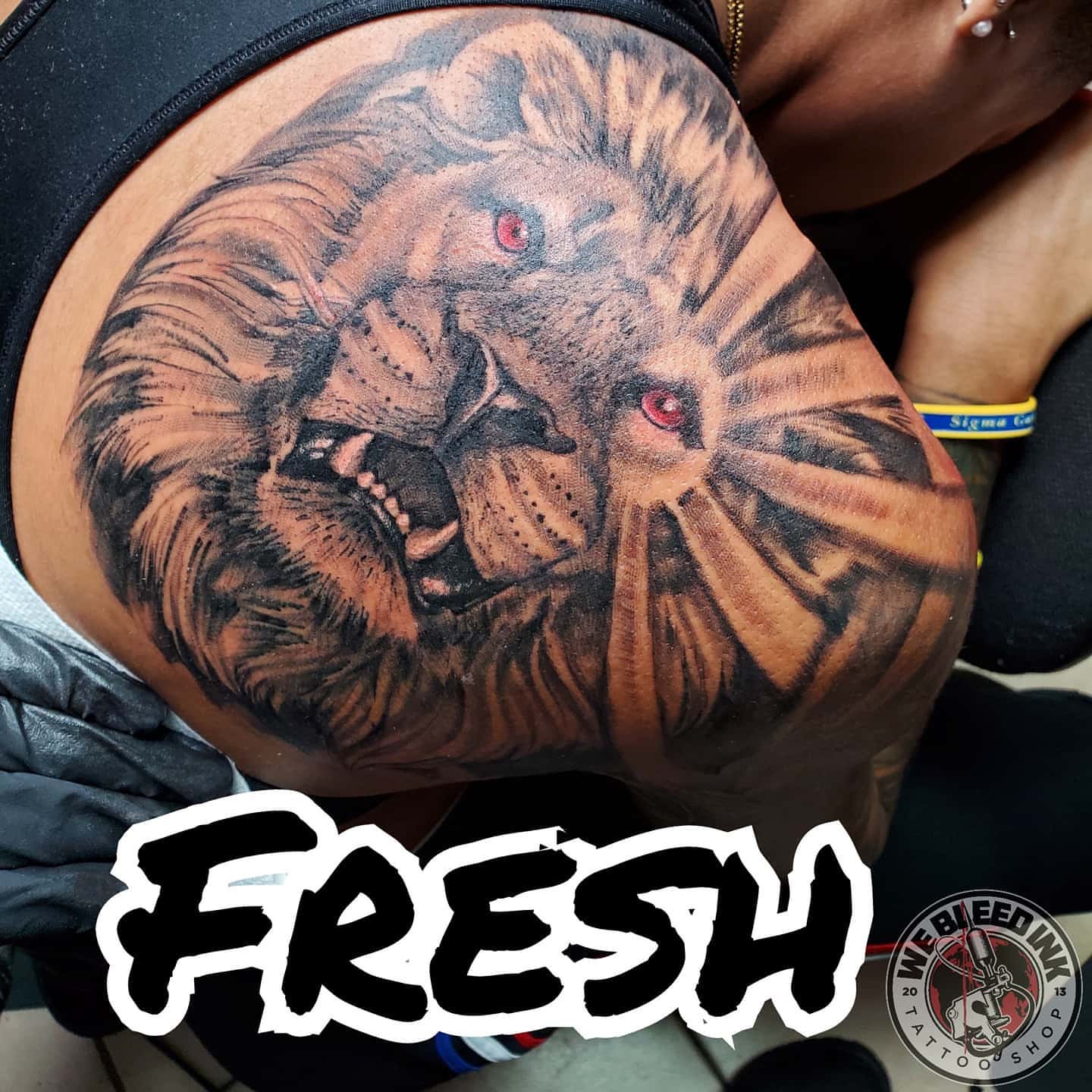 Tattoo by @v.tattooz — realism