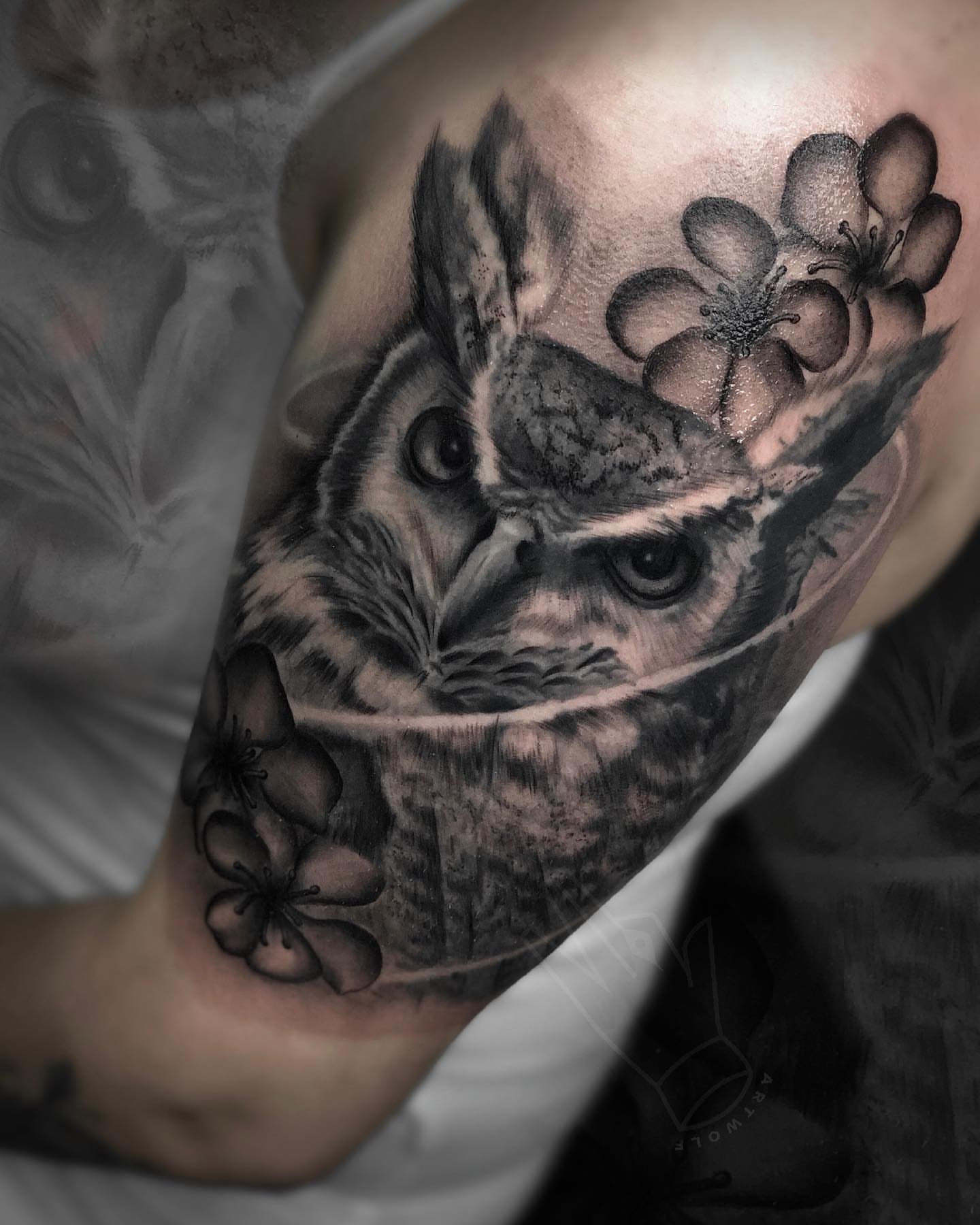 Owl realism tattoo on the shoulder by ✧ Maria ✧