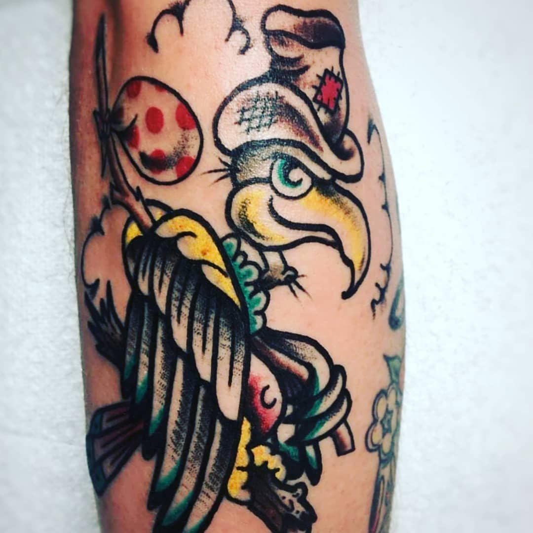 Tattoo by @aartaccenttat2 — american_traditional