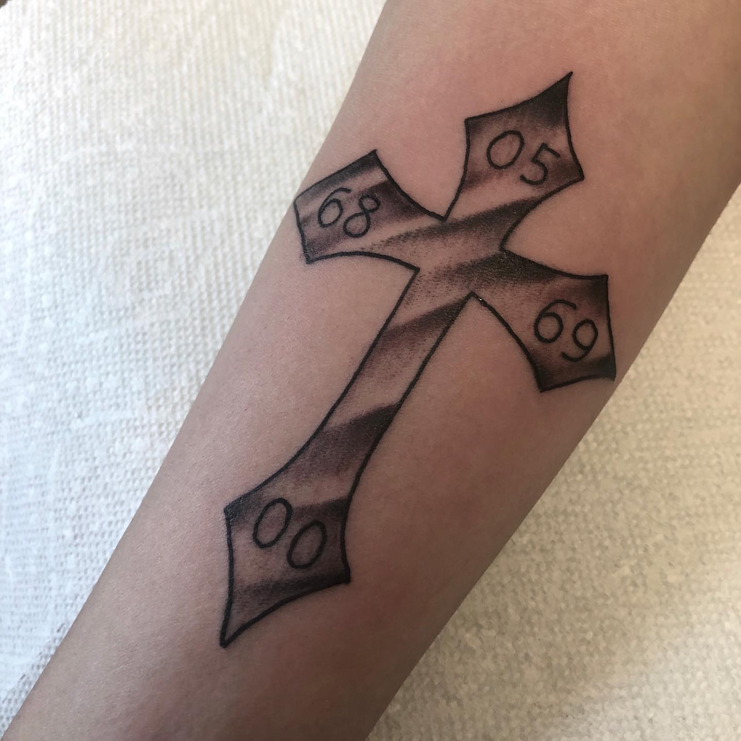 Tattoo by @strangebrewtattoo — black_and_grey