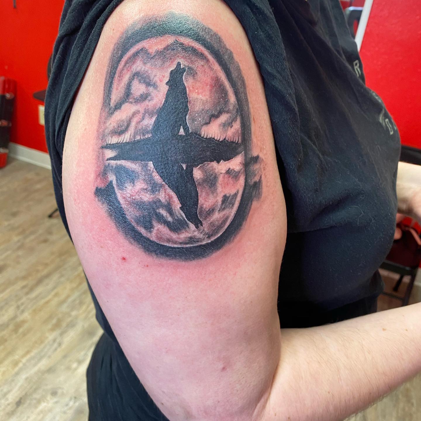 Tattoo by @lulutatt2s — black_and_grey, realism