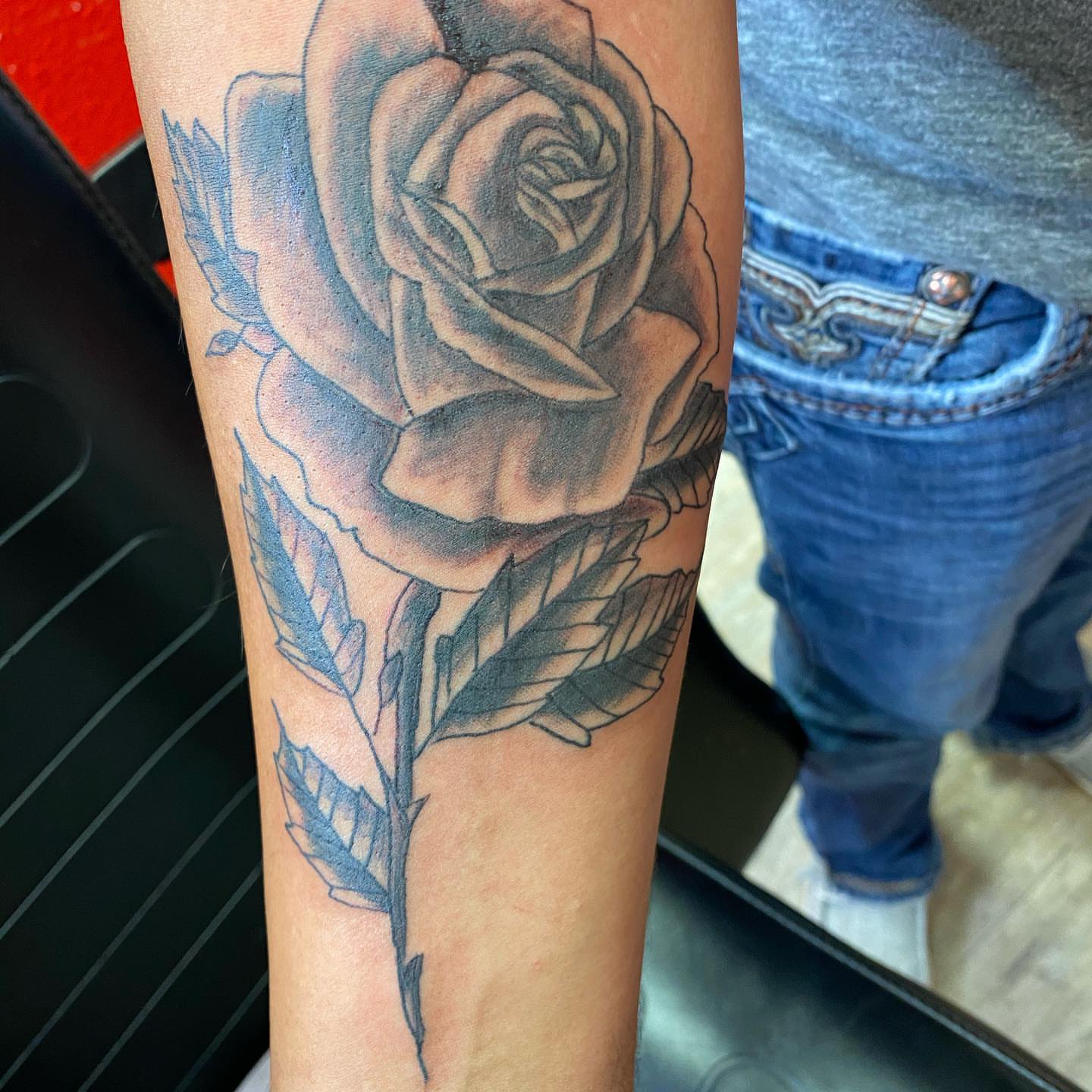Tattoo by @lulutatt2s — black_and_grey