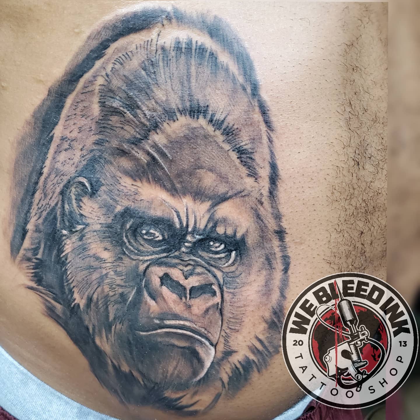 Tattoo by @v.tattooz — realism