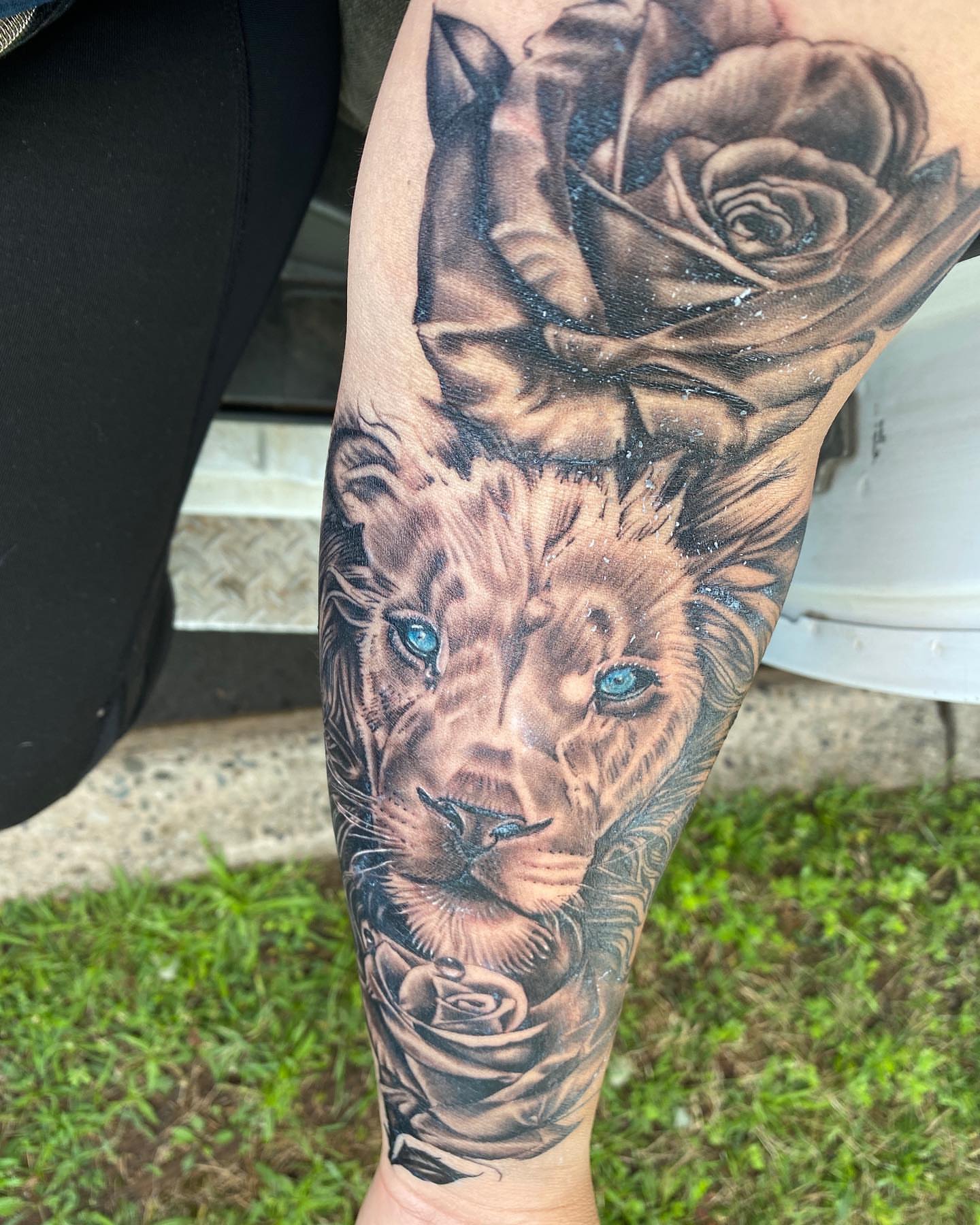 Tattoo by @oscartattoo — realism, black_and_grey