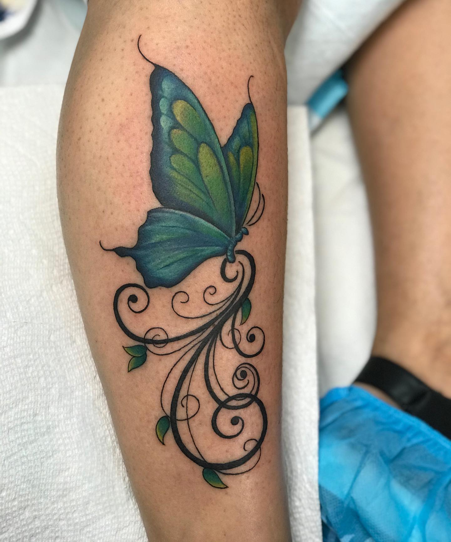 Tattoo by @rae__bies — realism, ornamental