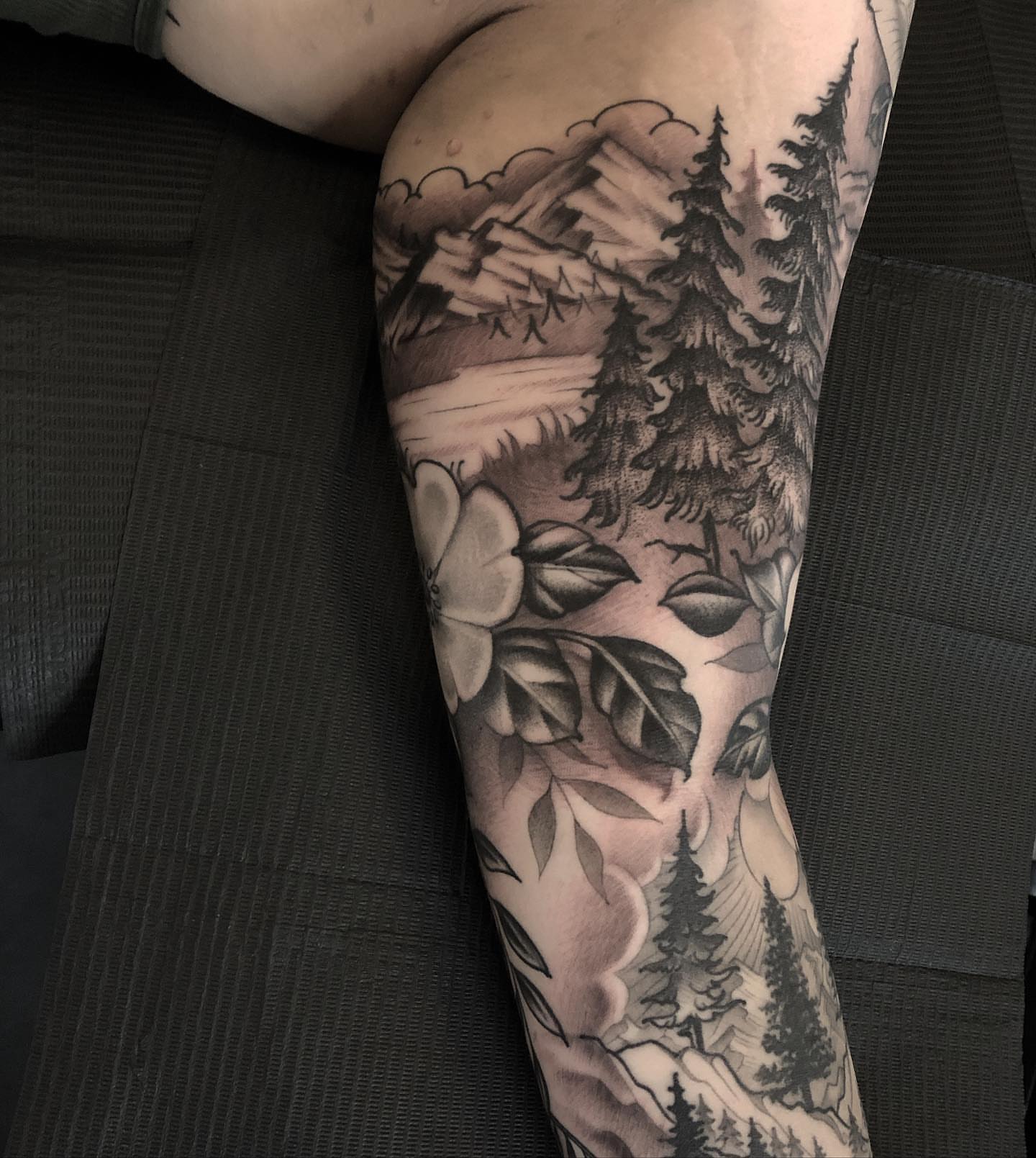 Tattoo by @baronvonphil — black_and_grey
