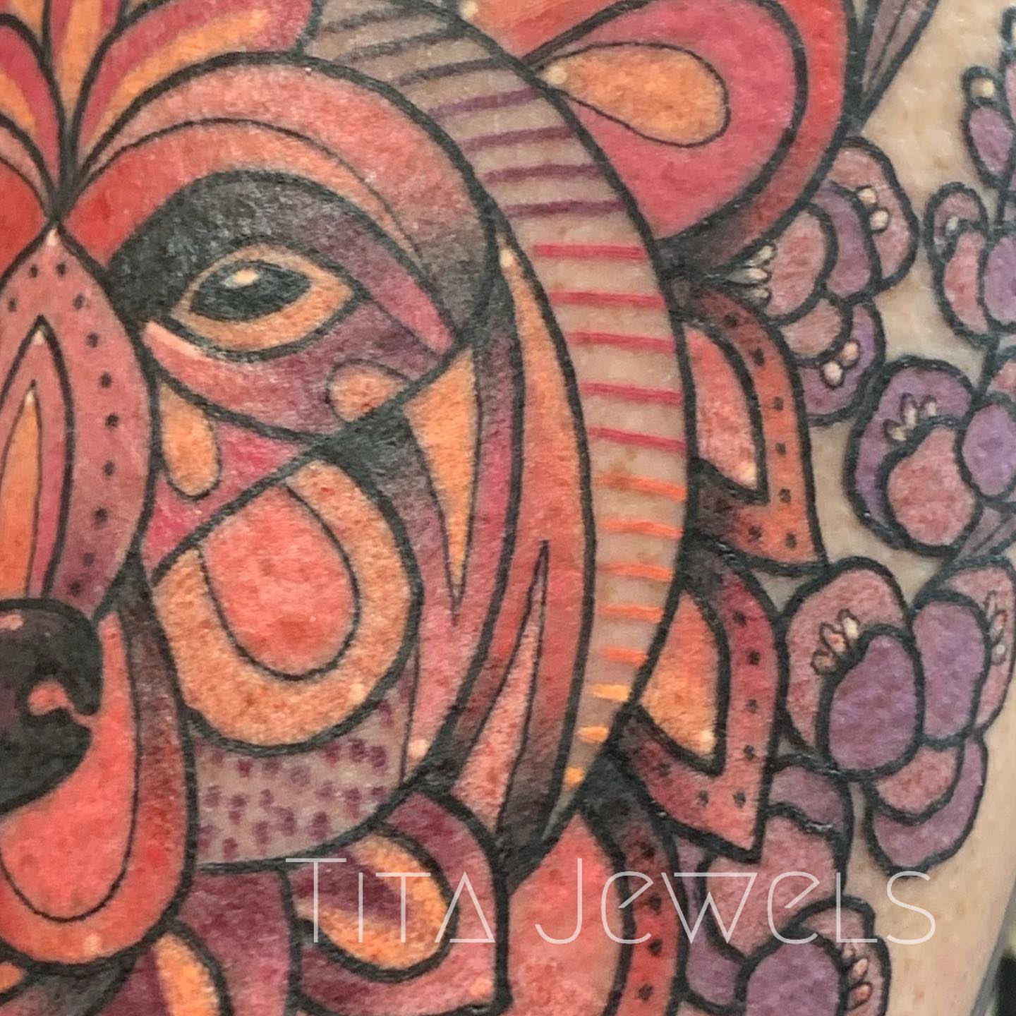 Tattoo by @titajewelstattoo — dotwork, geometric