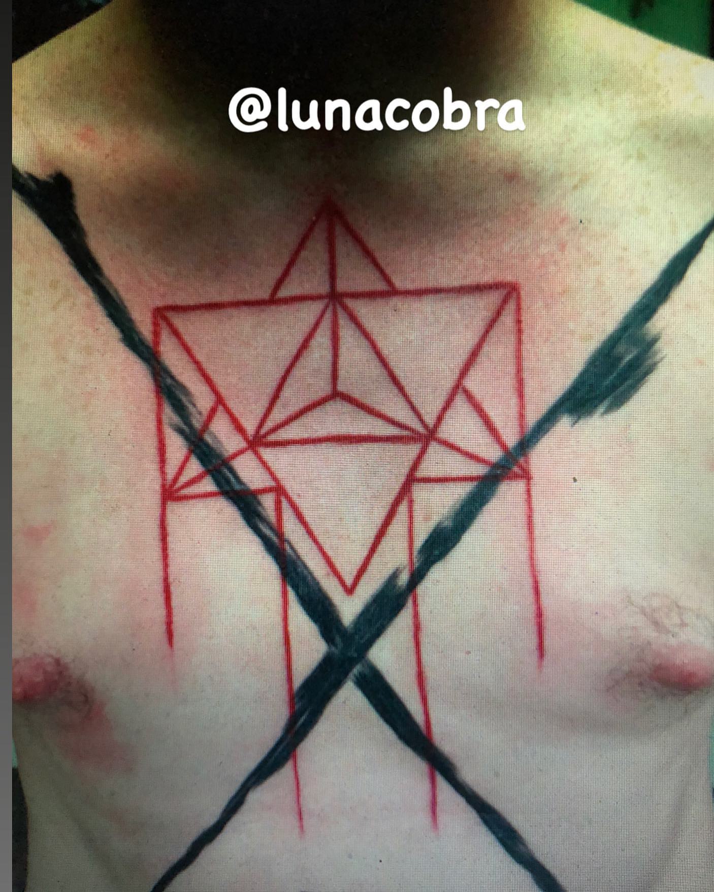Tattoo by @lunacobra โ geometric