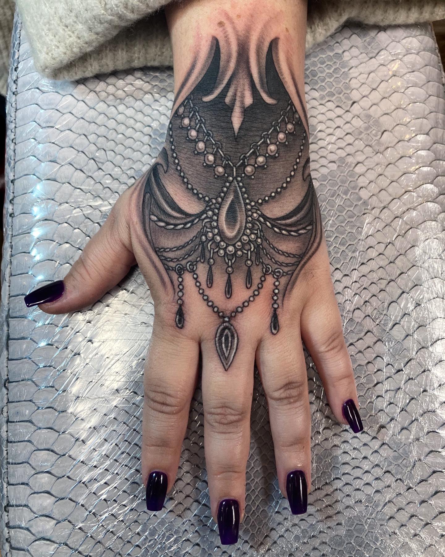 Tattoo by @emlectric_ — ornamental