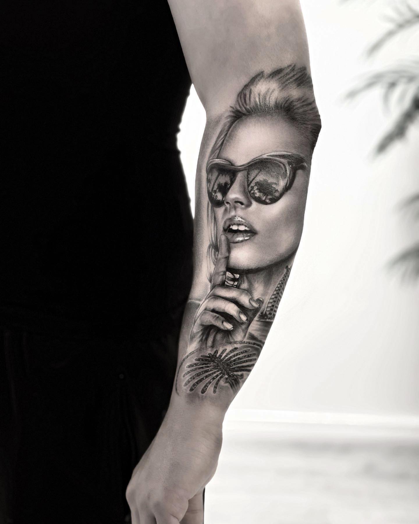 Tattoo by @enjoylifetattoos — realism