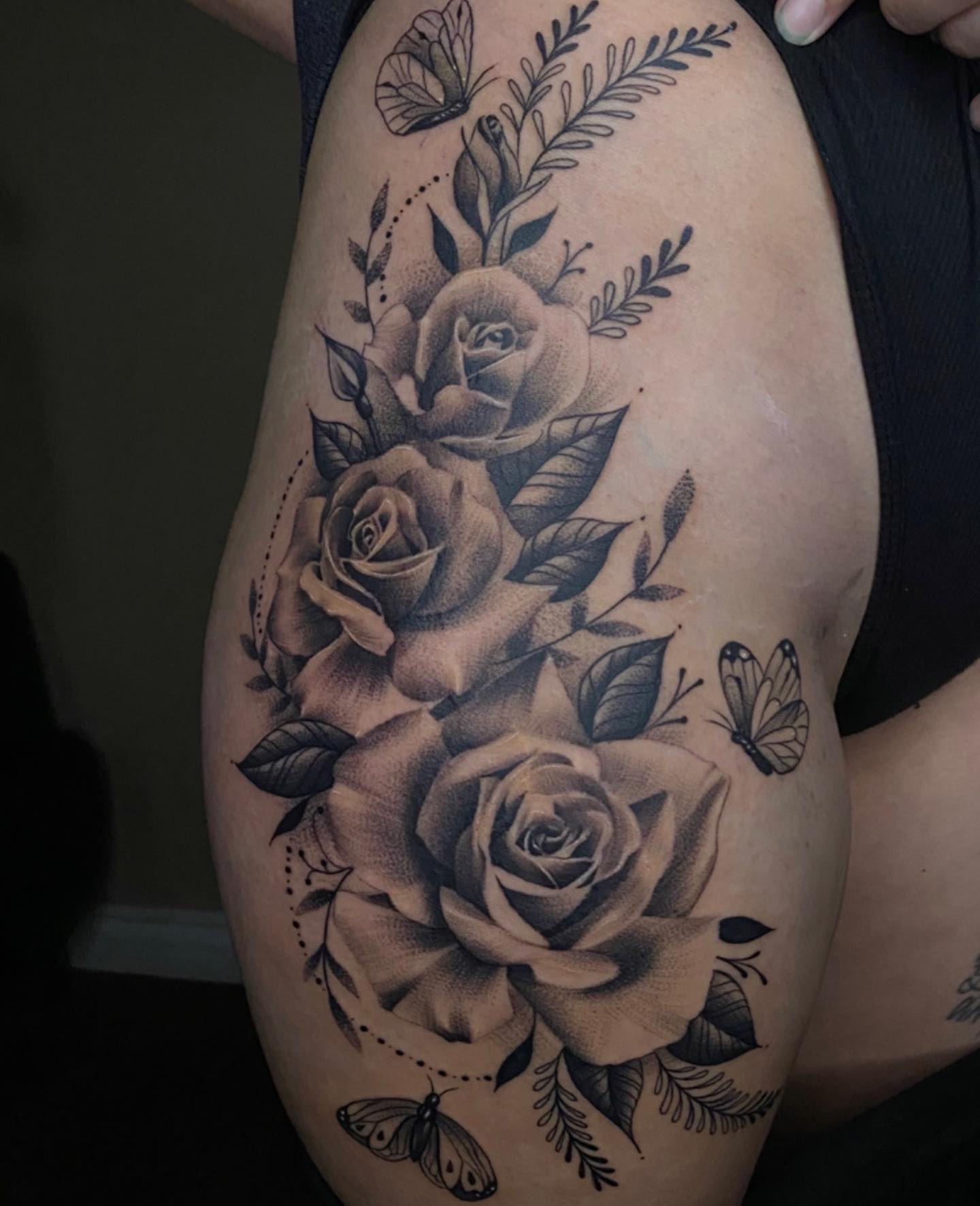 Roses and butterflies dotwork tattoo on the thigh by π²πππππππ β‘οΈ