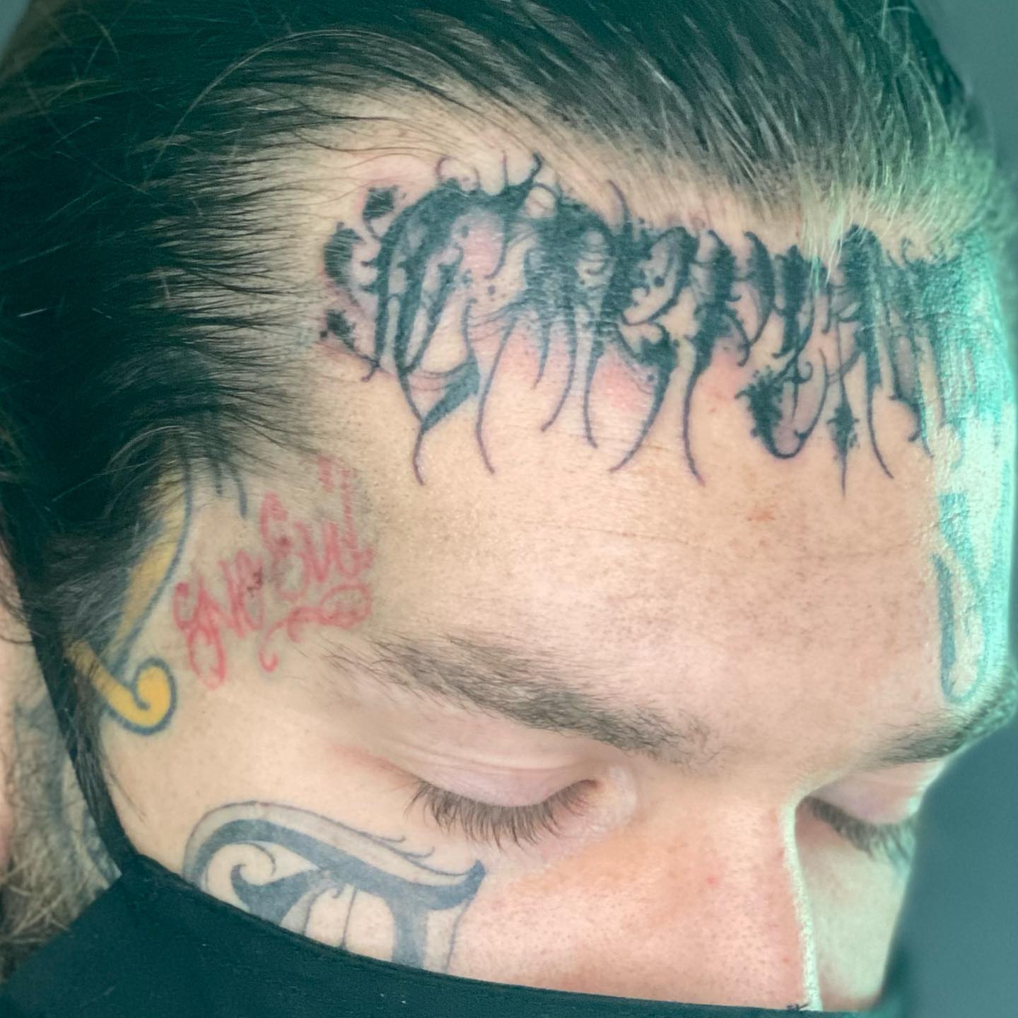 Centipede neo-traditional tattoo on the head by S C A B B e R W O C K y