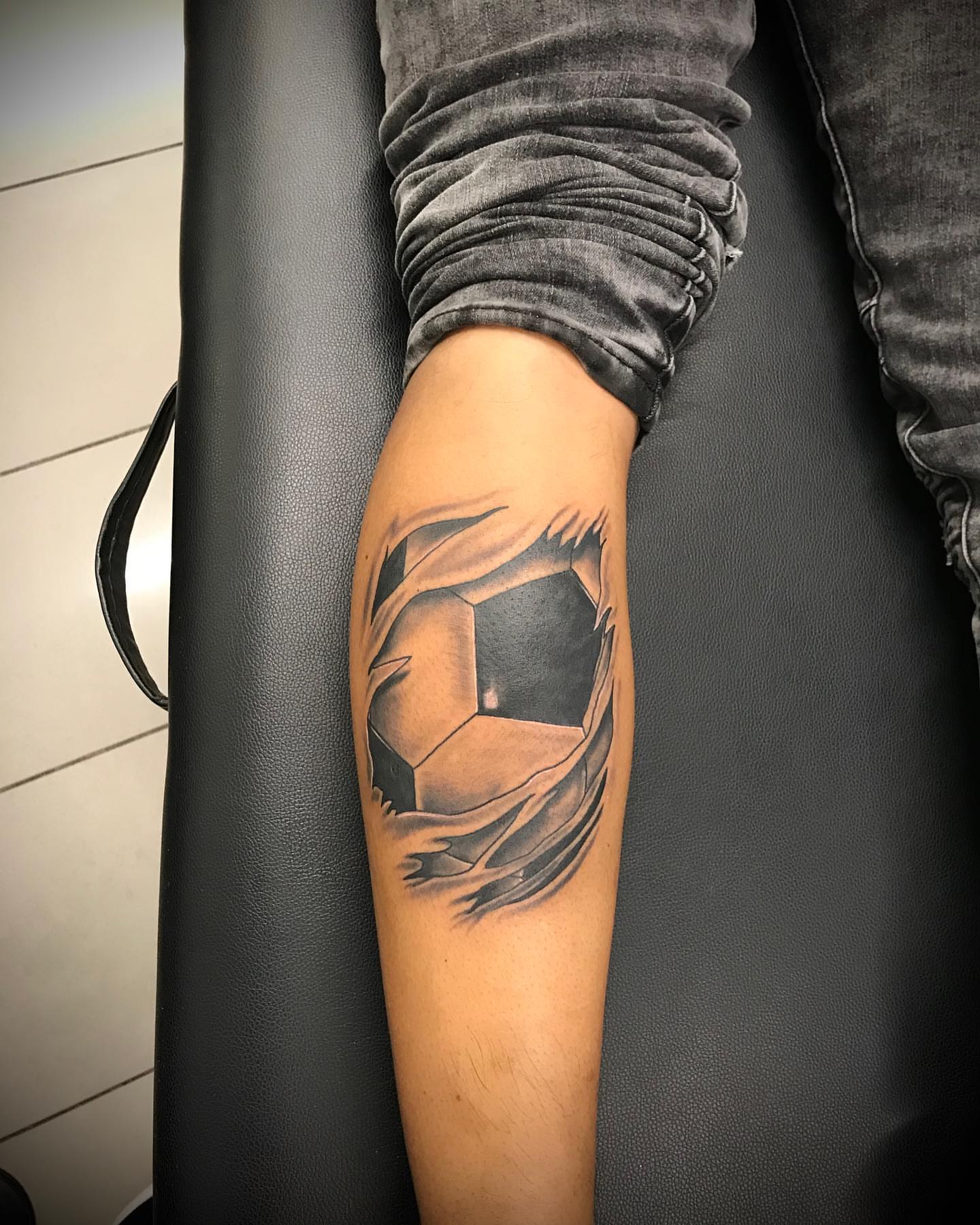 Tattoo by @mcglonetattoos — black_and_grey