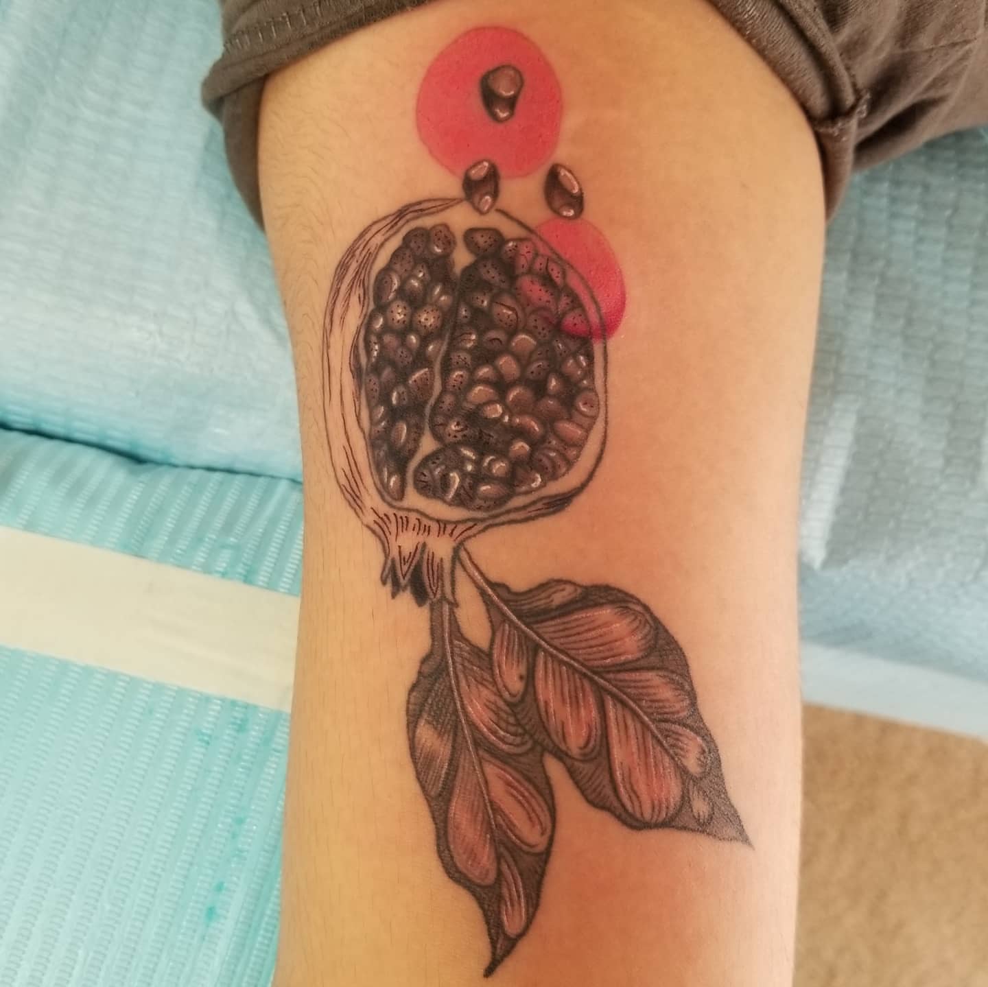 Pomegranate dotwork tattoo on the thigh by Miguel-C, Houston, Texas