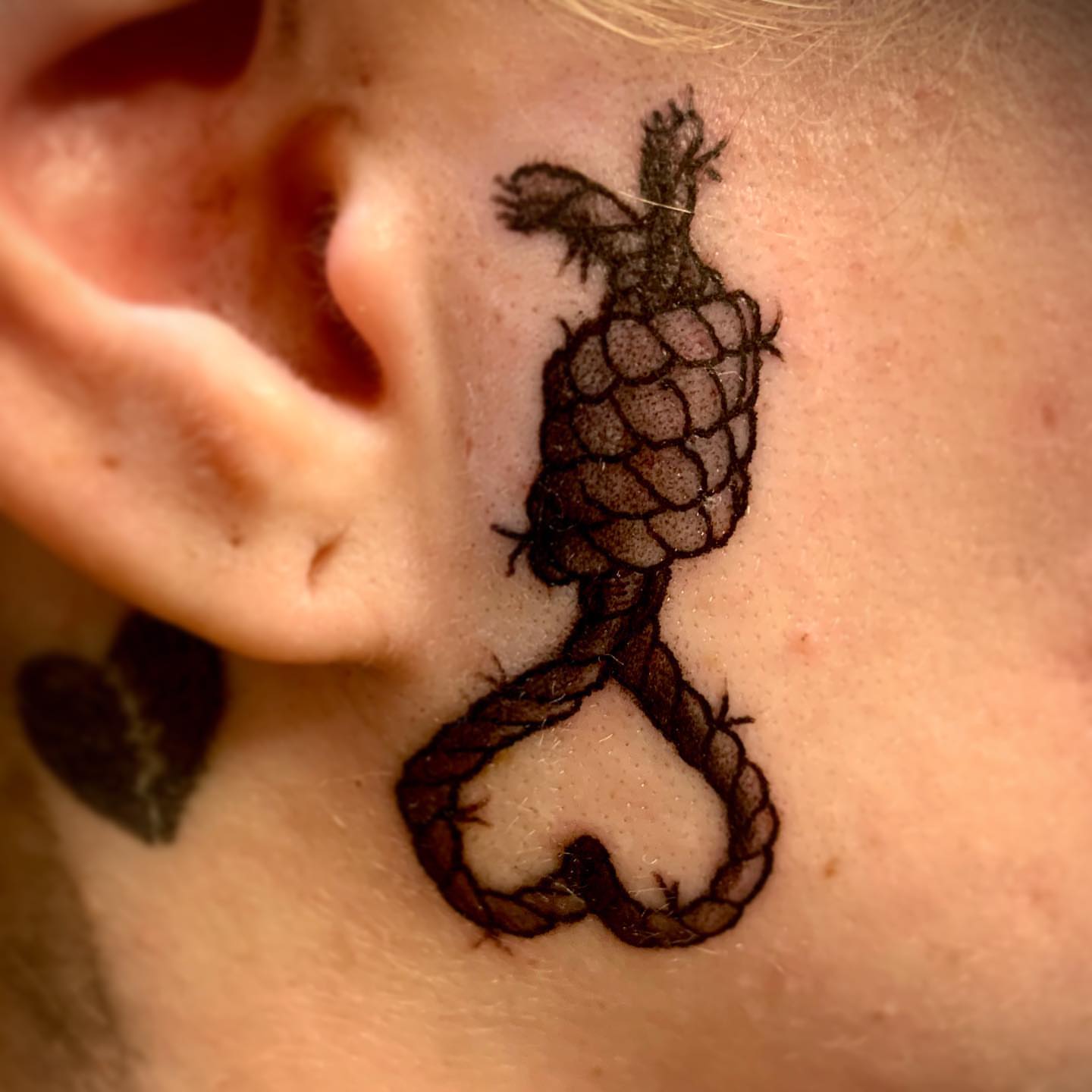 Scorpion black and grey tattoo on the neck by Ty East