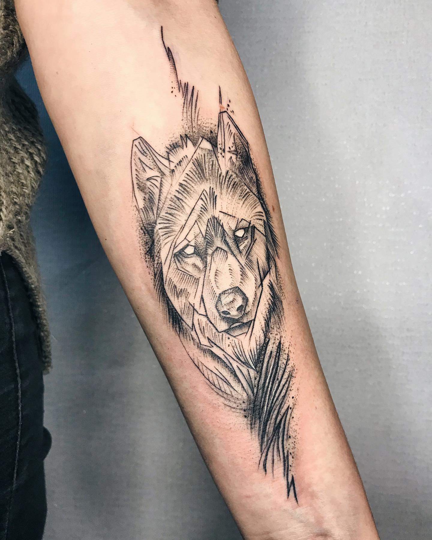 Tattoo by @tattoo__garden β dotwork, geometric