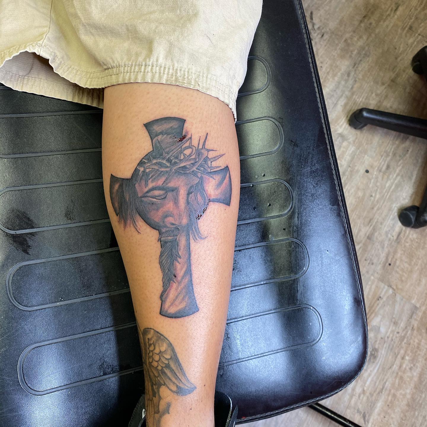 Tattoo by @lulutatt2s — realism, dark_realism