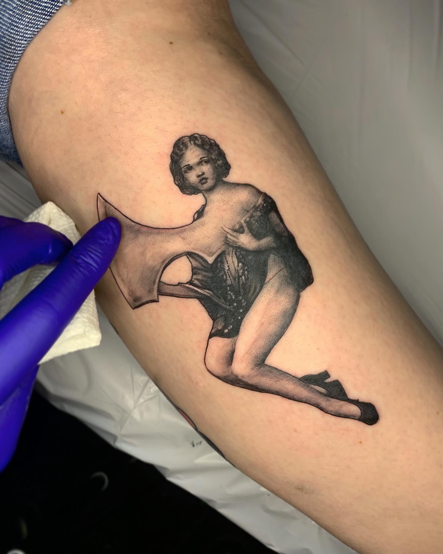 Tattoo by @lizpavtattoos — black_and_grey