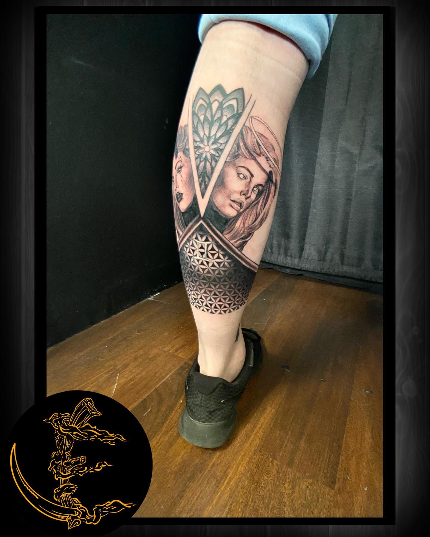 Geometric pattern with faces geometric tattoo on the calf by ☀️ 𝕵𝖆𝖒𝖎𝖘𝖔𝖓 𝕰𝖑𝖑𝖘𝖜𝖔𝖗𝖙𝖍 🌑