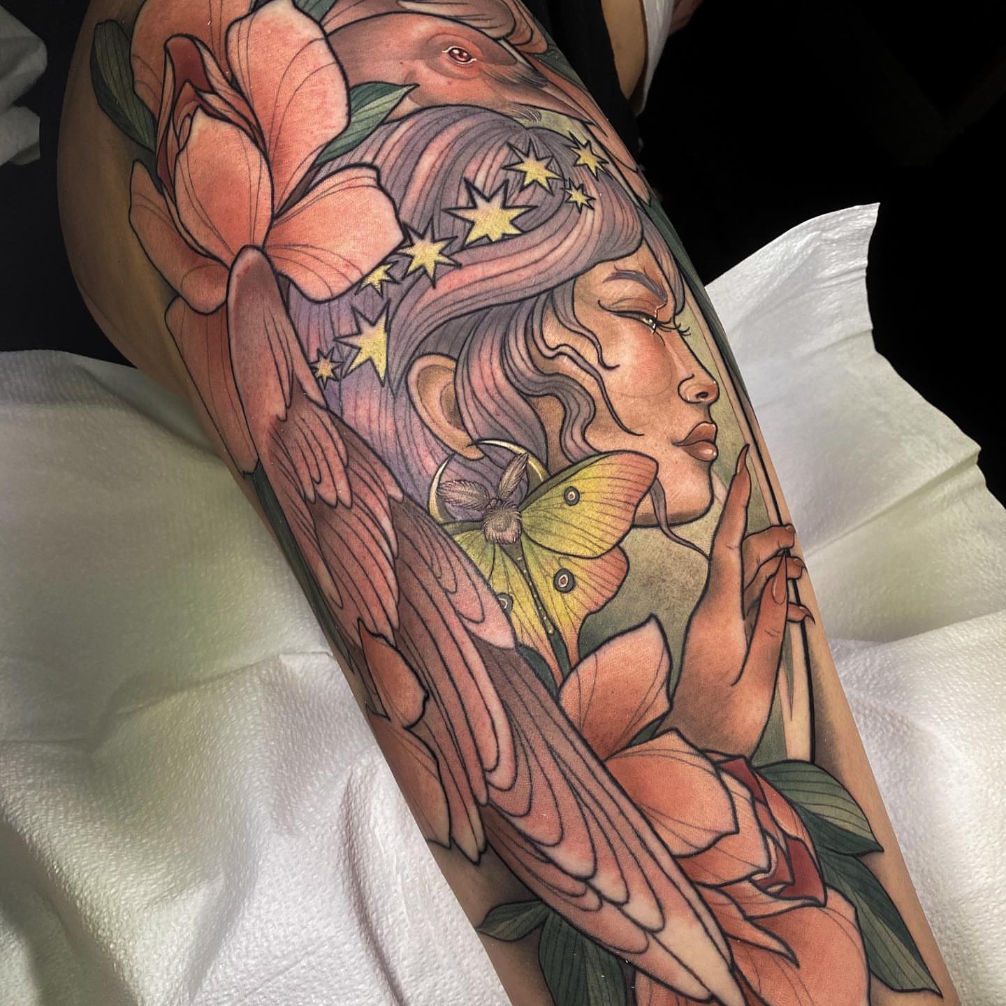 Tattoo by @nikienouveau β illustrative, realism