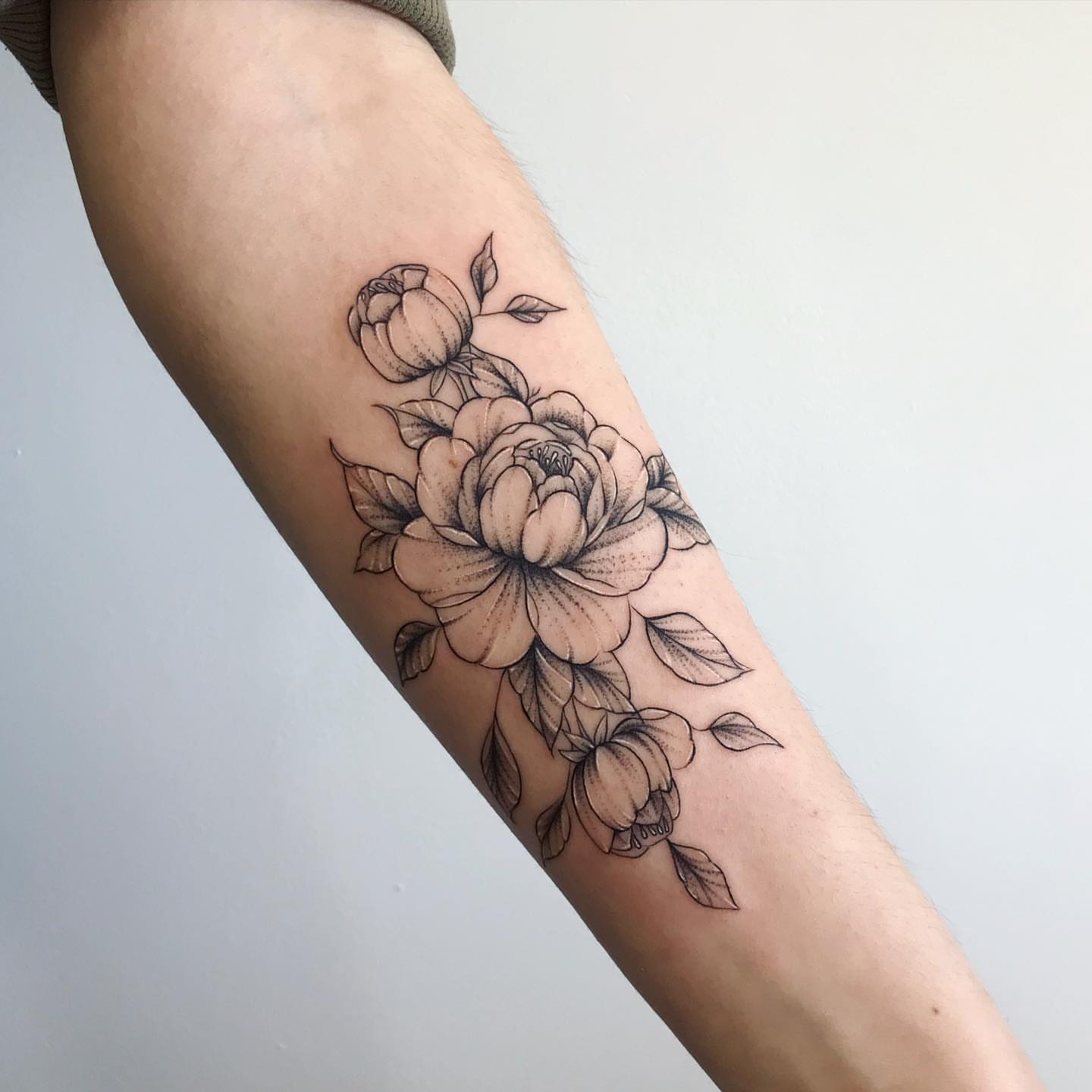 Tattoo by @tattoo__garden β black_and_grey