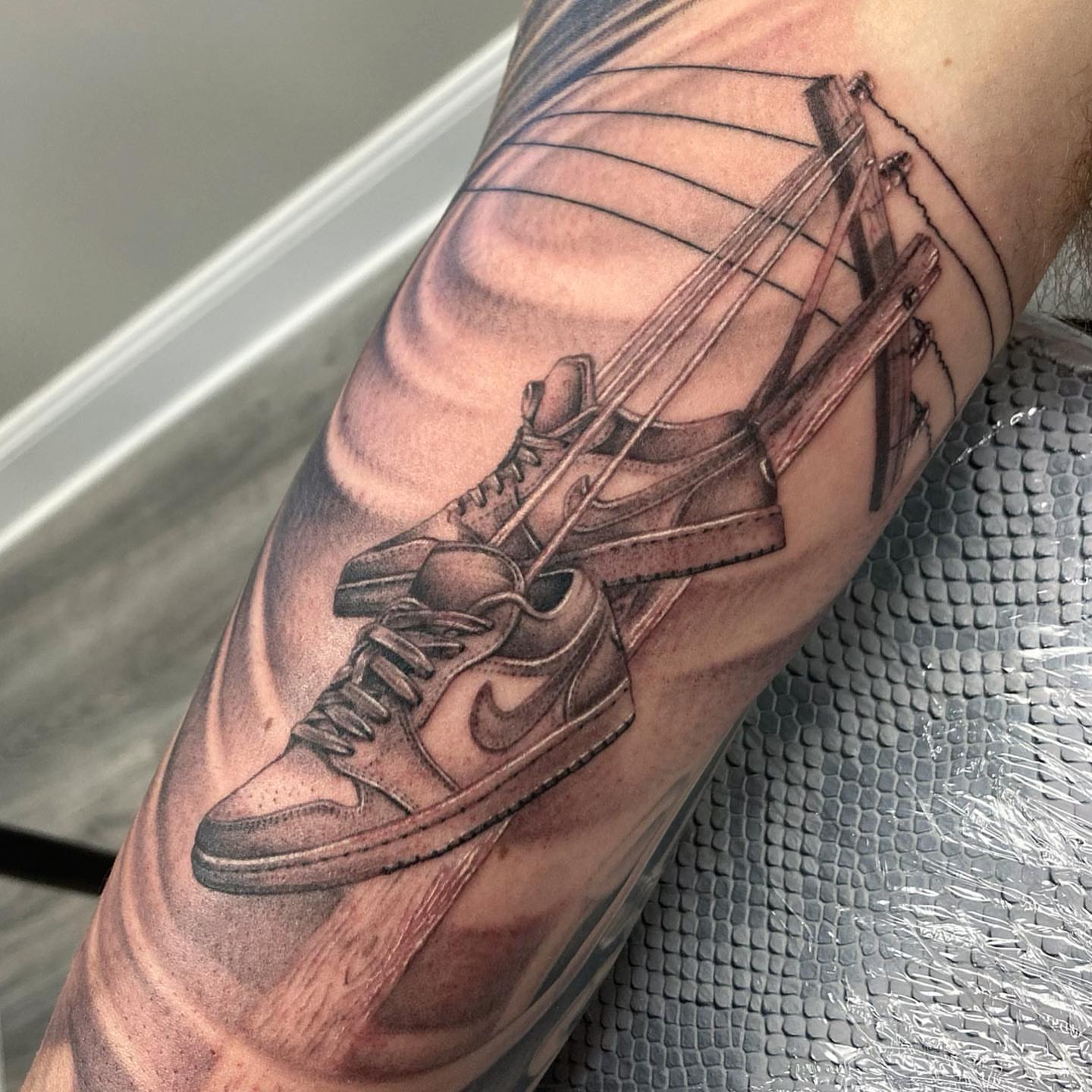 Tattoo by @emlectric_ — realism