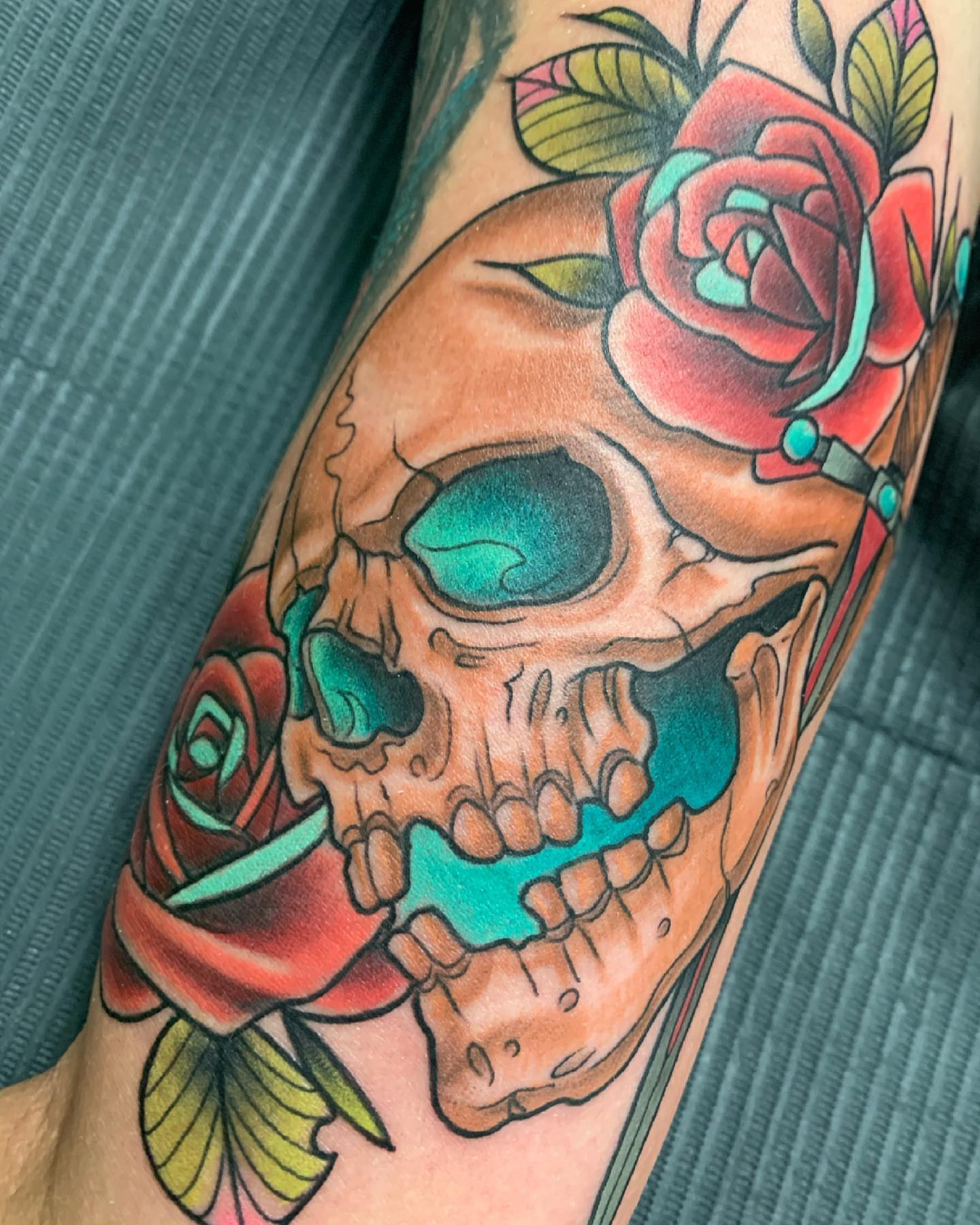 Tattoo by @erickcampion — american_traditional