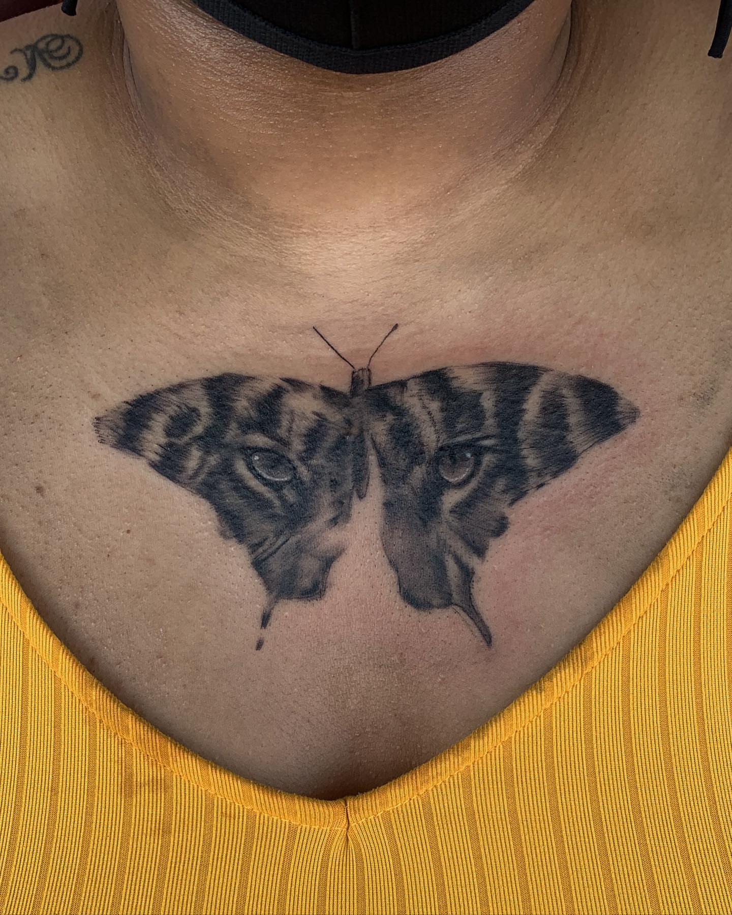 Tattoo by @lizpavtattoos — realism
