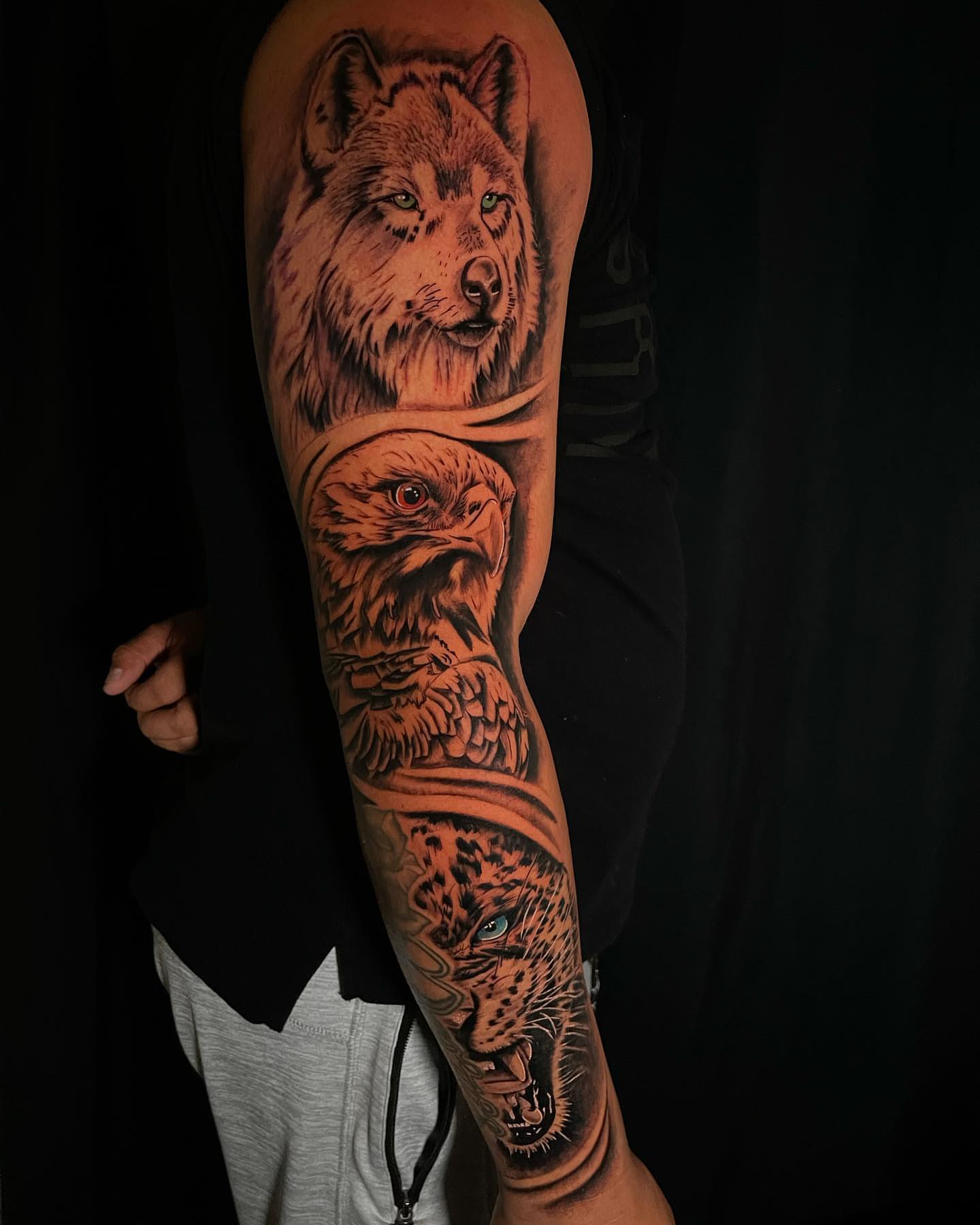 Tattoo by @doriink — realism, dotwork