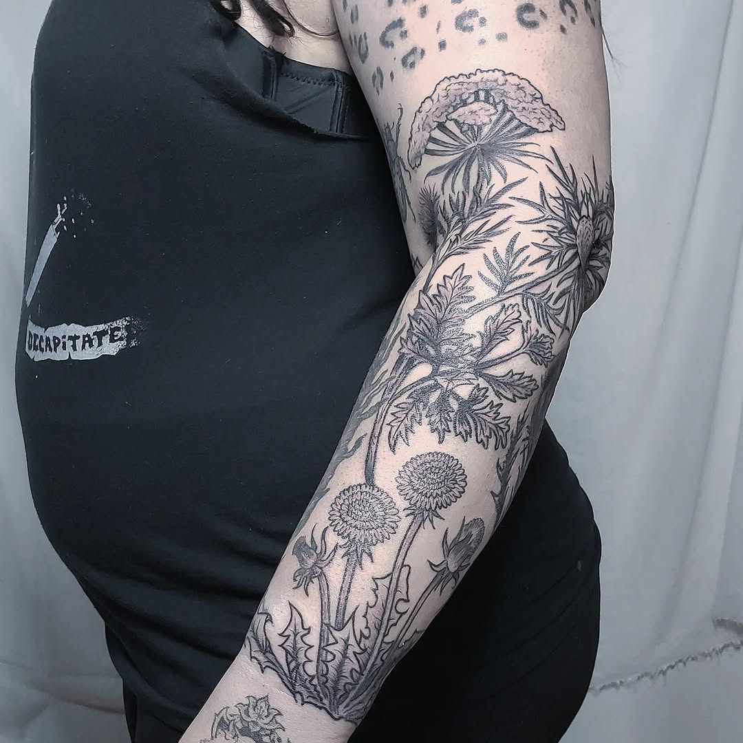 Tattoo by @amandagrimatattoo — black_and_grey, illustrative