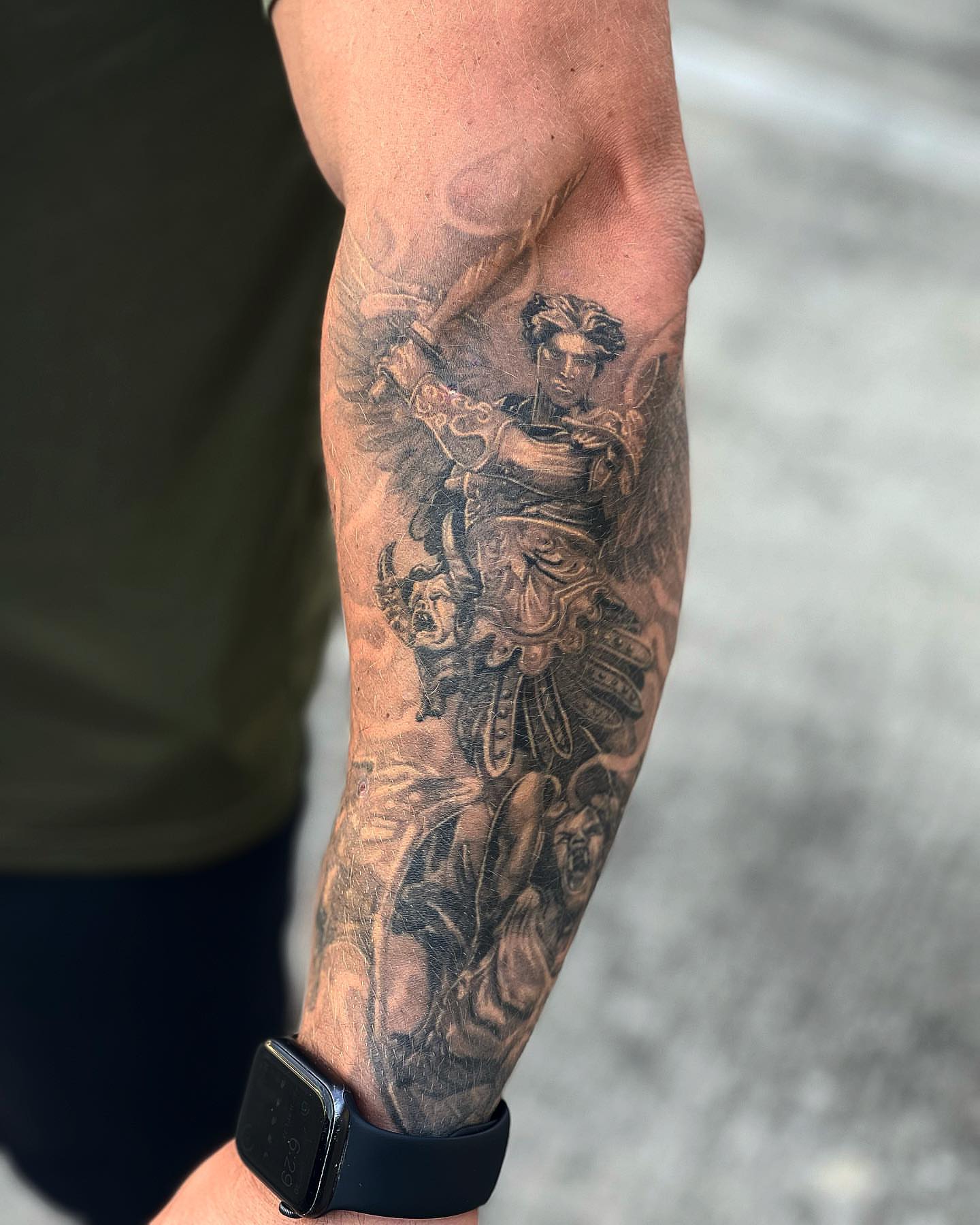 Tattoo by @tattoo_hec — black_and_grey, realism